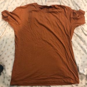 2 PACK BUNDLE Uniqlo solid color t shirt